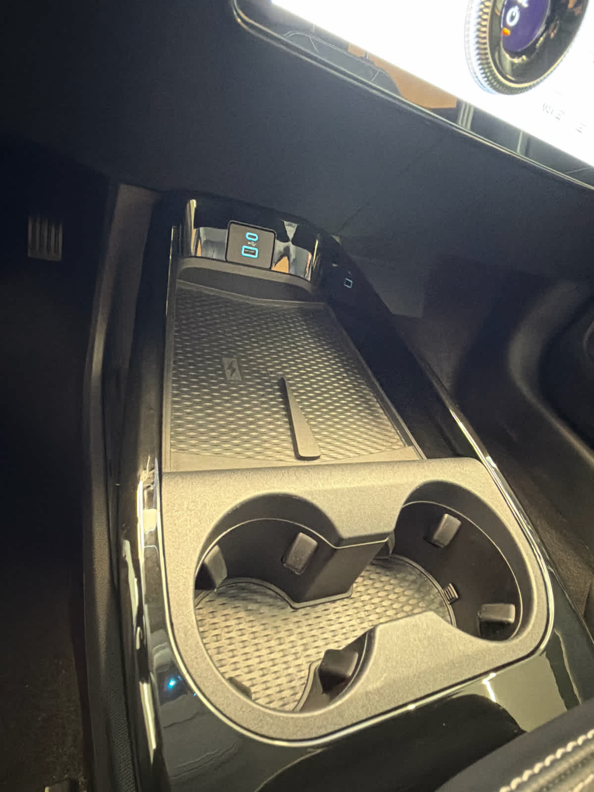 2023 Ford Mustang Mach-E photo 23 of 32