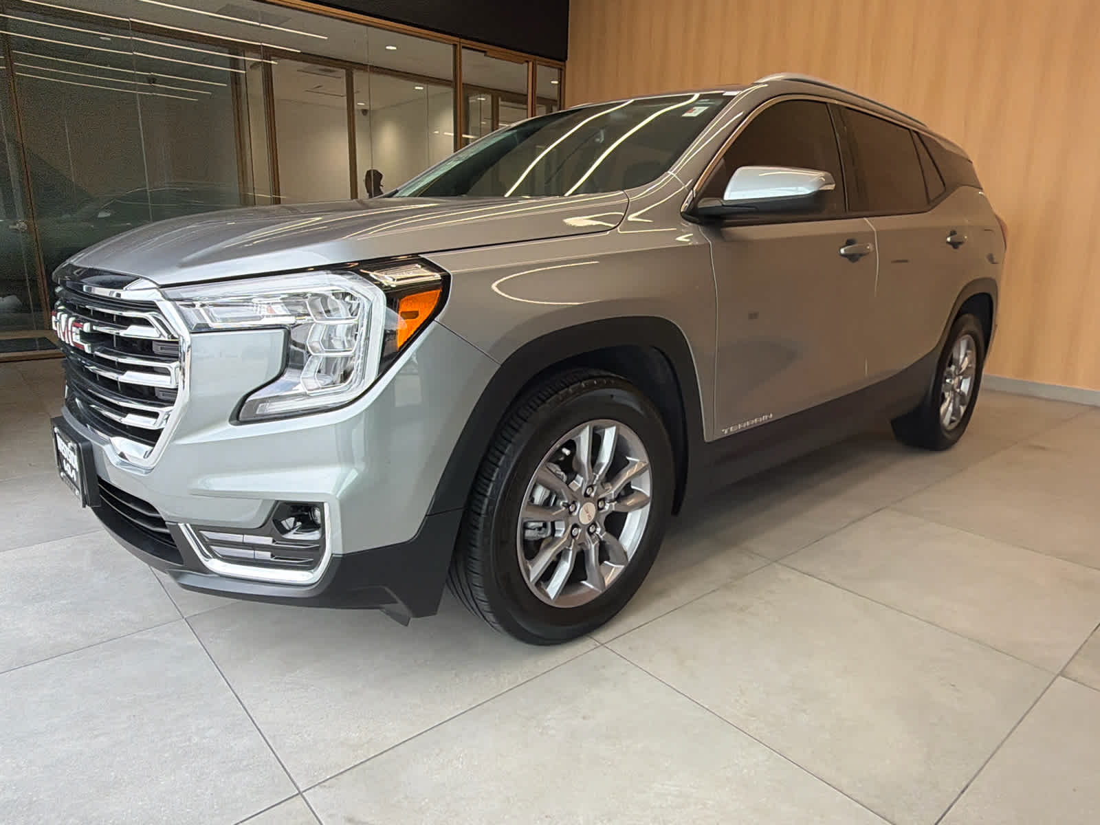 2024 GMC Terrain SLT Sterling Metallic at Tomball Ford