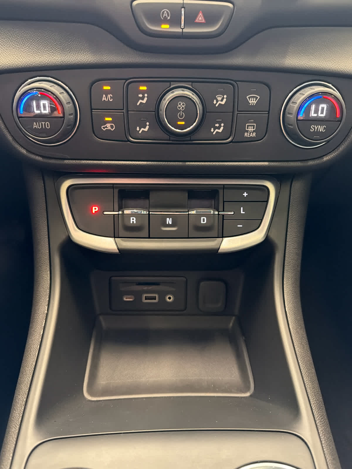 2024 GMC Terrain SLT Sterling Metallic at Tomball Ford