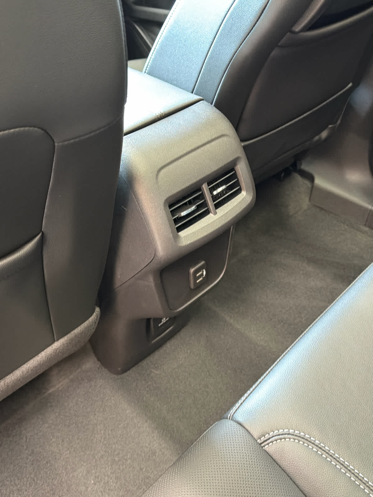 2024 GMC Terrain SLT Sterling Metallic at Tomball Ford