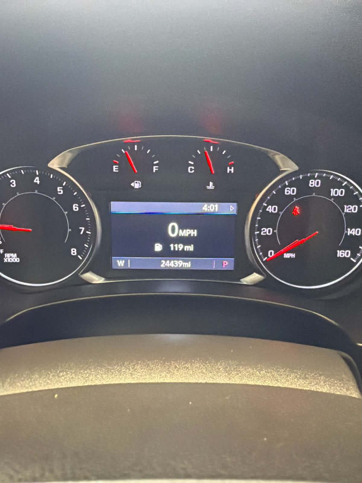 2023 GMC Terrain photo 22 of 37