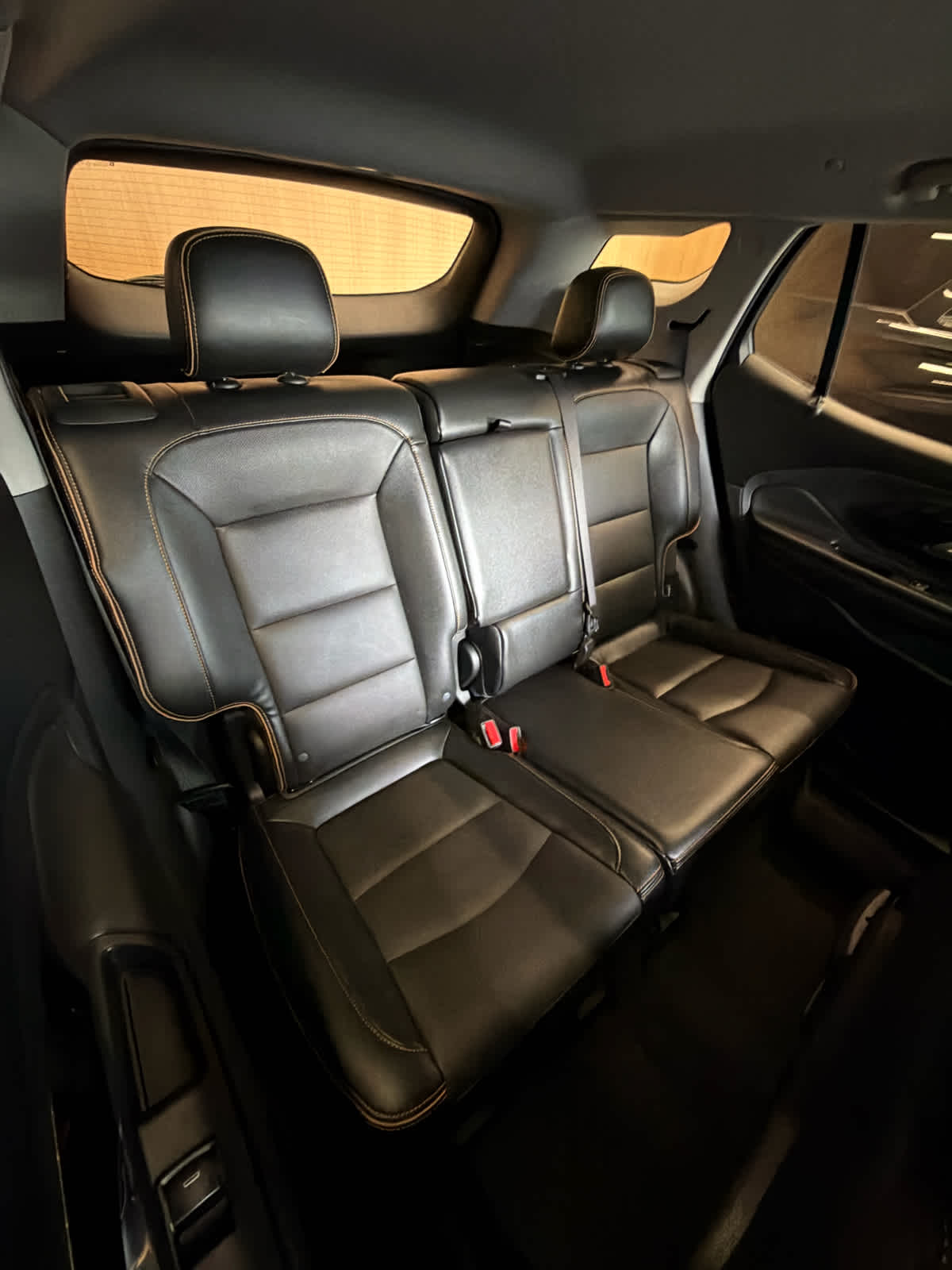 2023 GMC Terrain photo 35 of 37