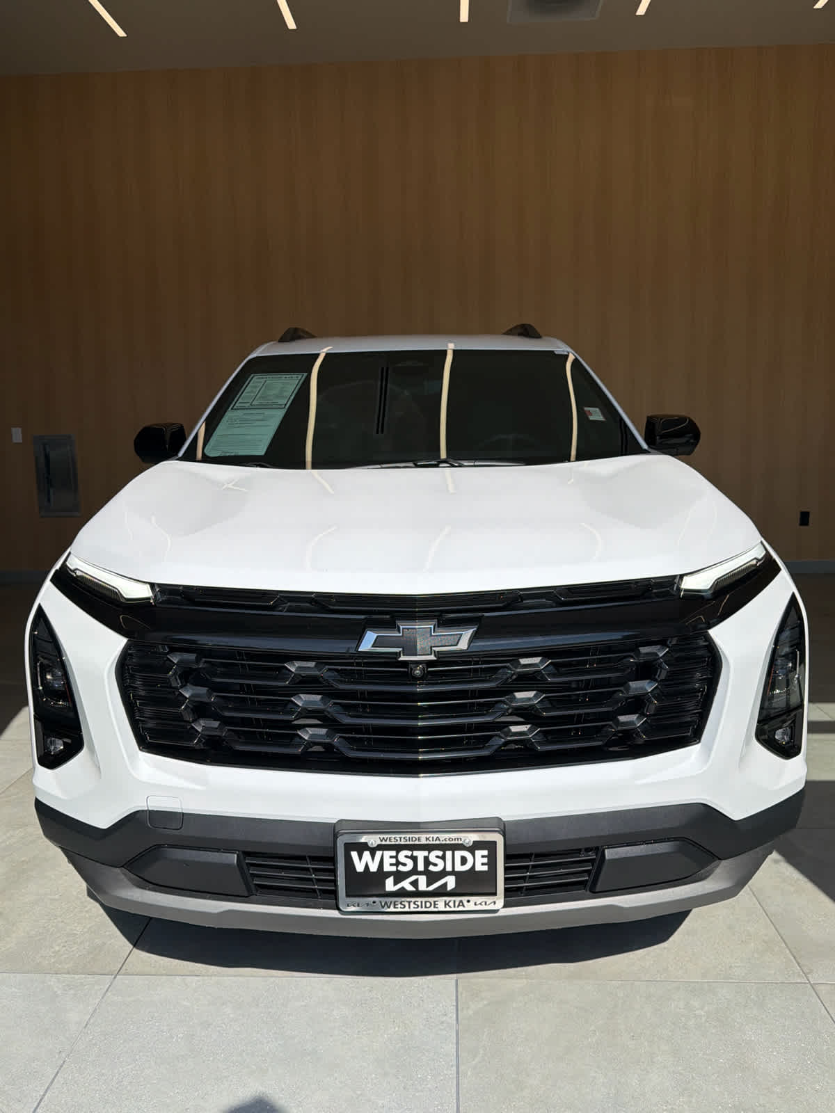2025 Chevrolet Equinox FWD LT Summit White at Friendly Ford Crosby