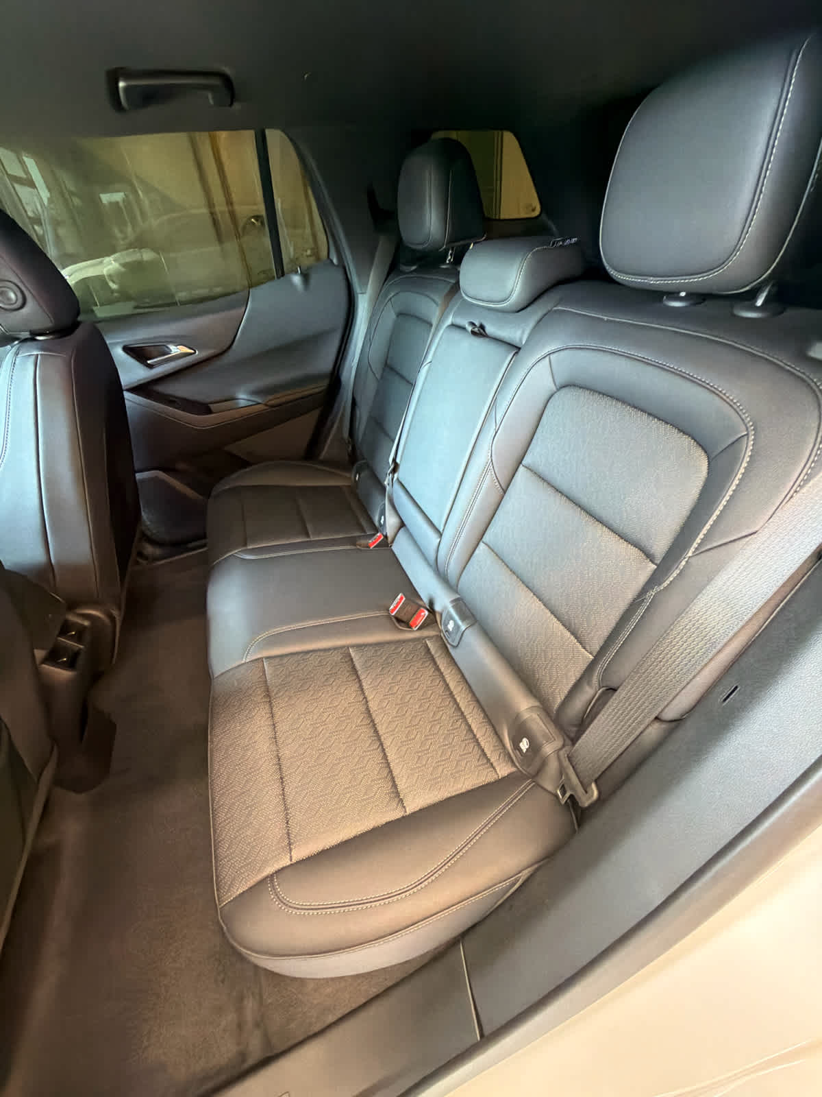 2025 Chevrolet Equinox FWD LT Summit White at Friendly Ford Crosby