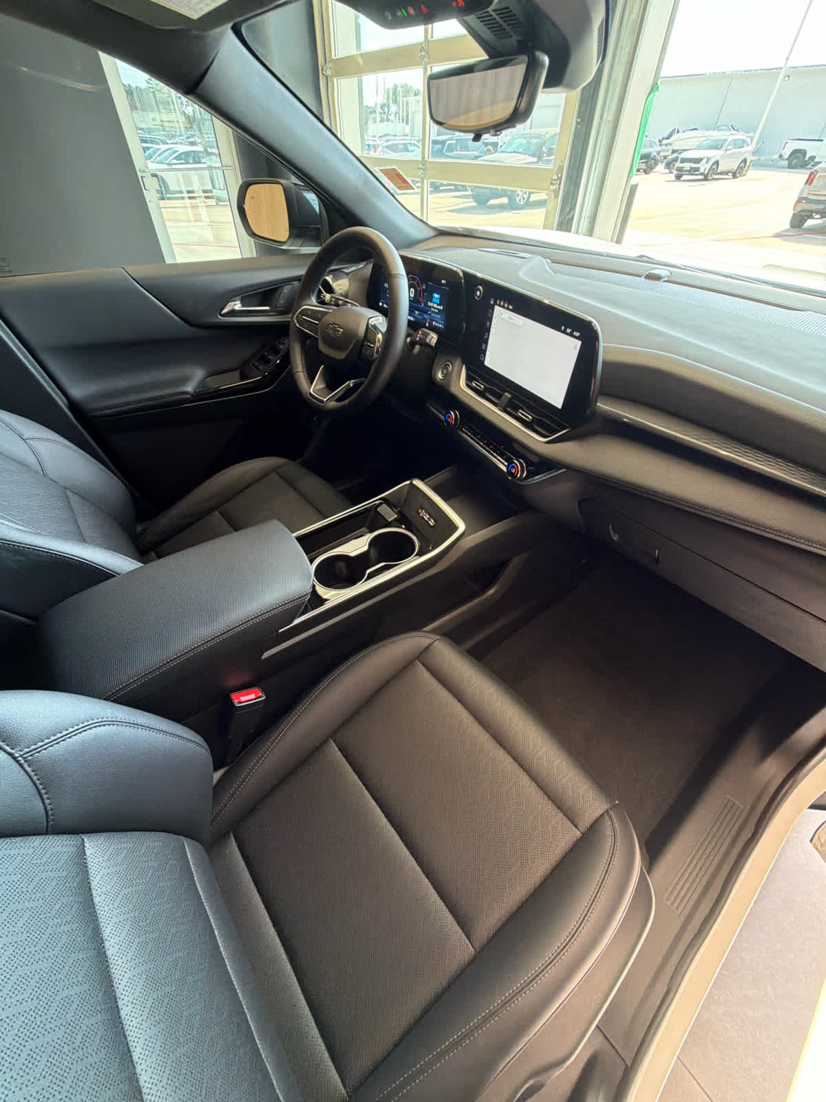 2025 Chevrolet Equinox FWD LT Summit White at Friendly Ford Crosby