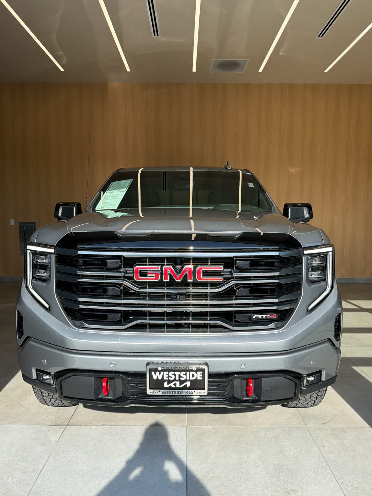2026 GMC Sierra 1500 photo 6 of 42