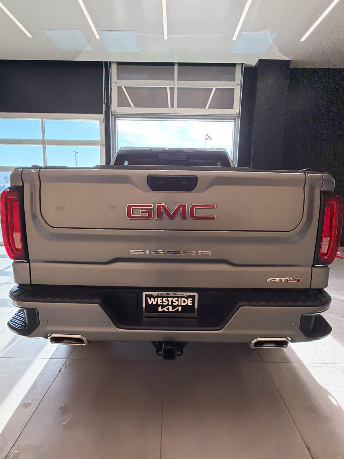 2026 GMC Sierra 1500 photo 13 of 42