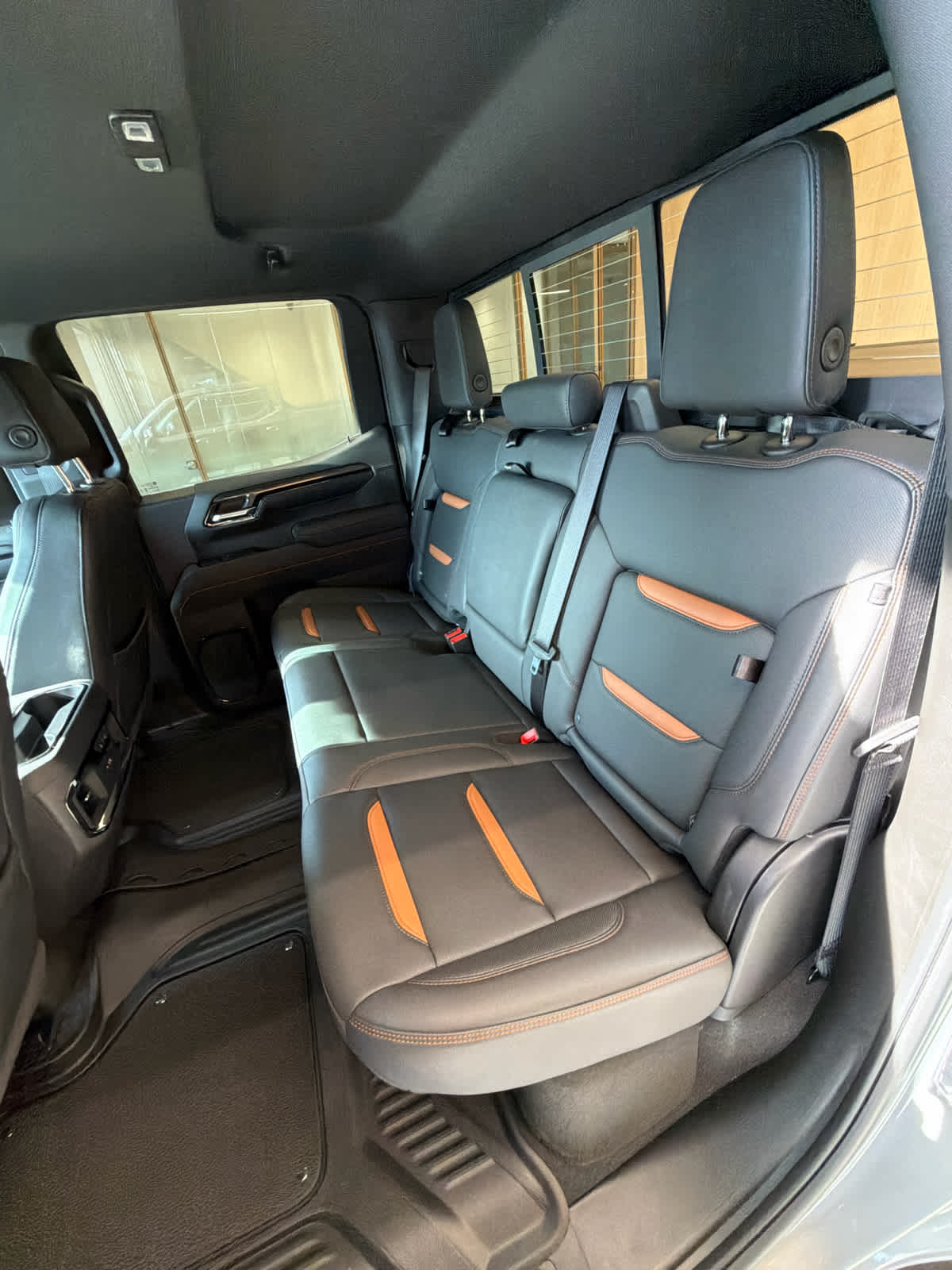 2026 GMC Sierra 1500 photo 36 of 42
