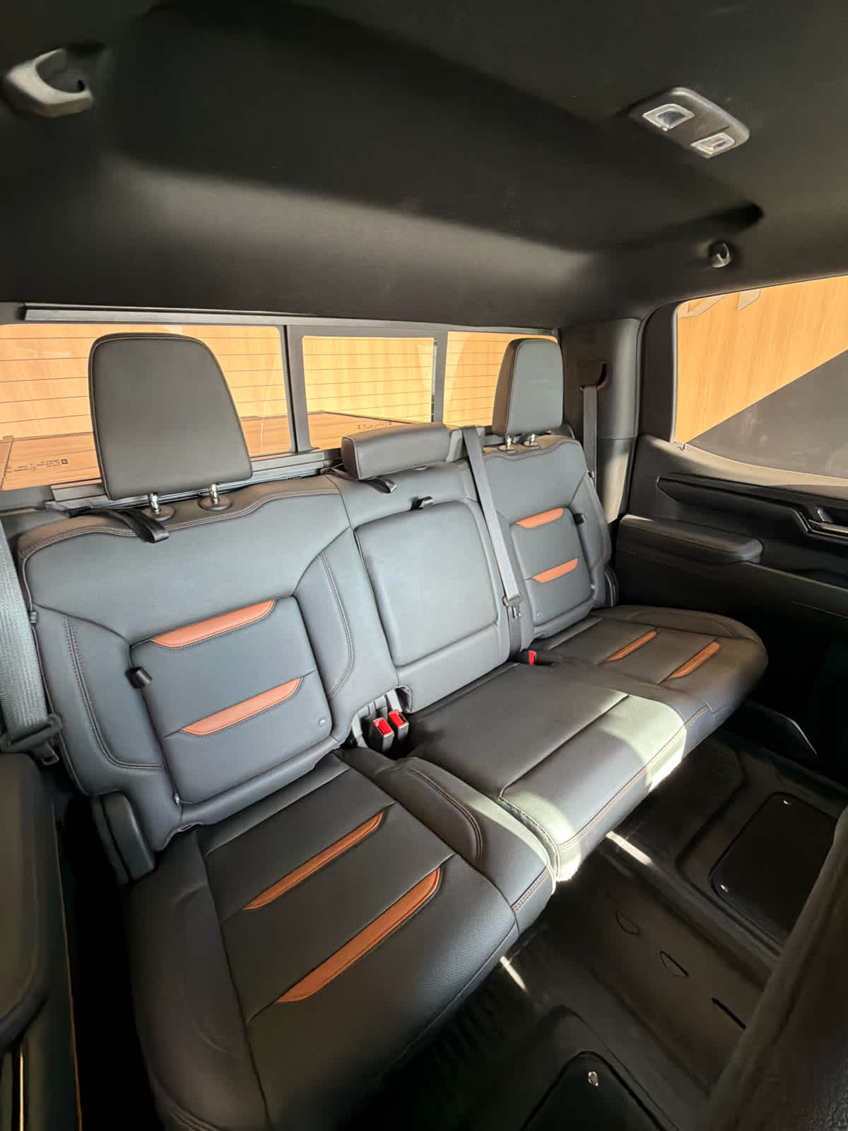 2026 GMC Sierra 1500 photo 39 of 42