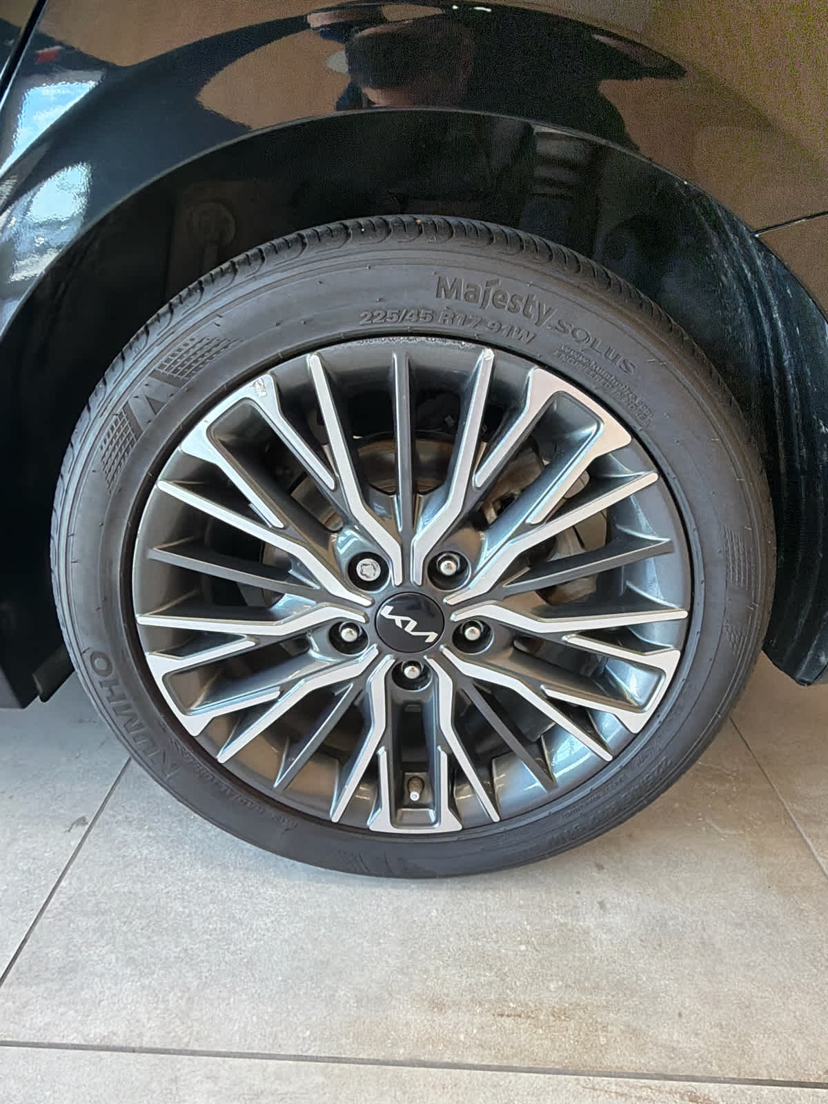 2024 Kia Forte photo 9 of 29
