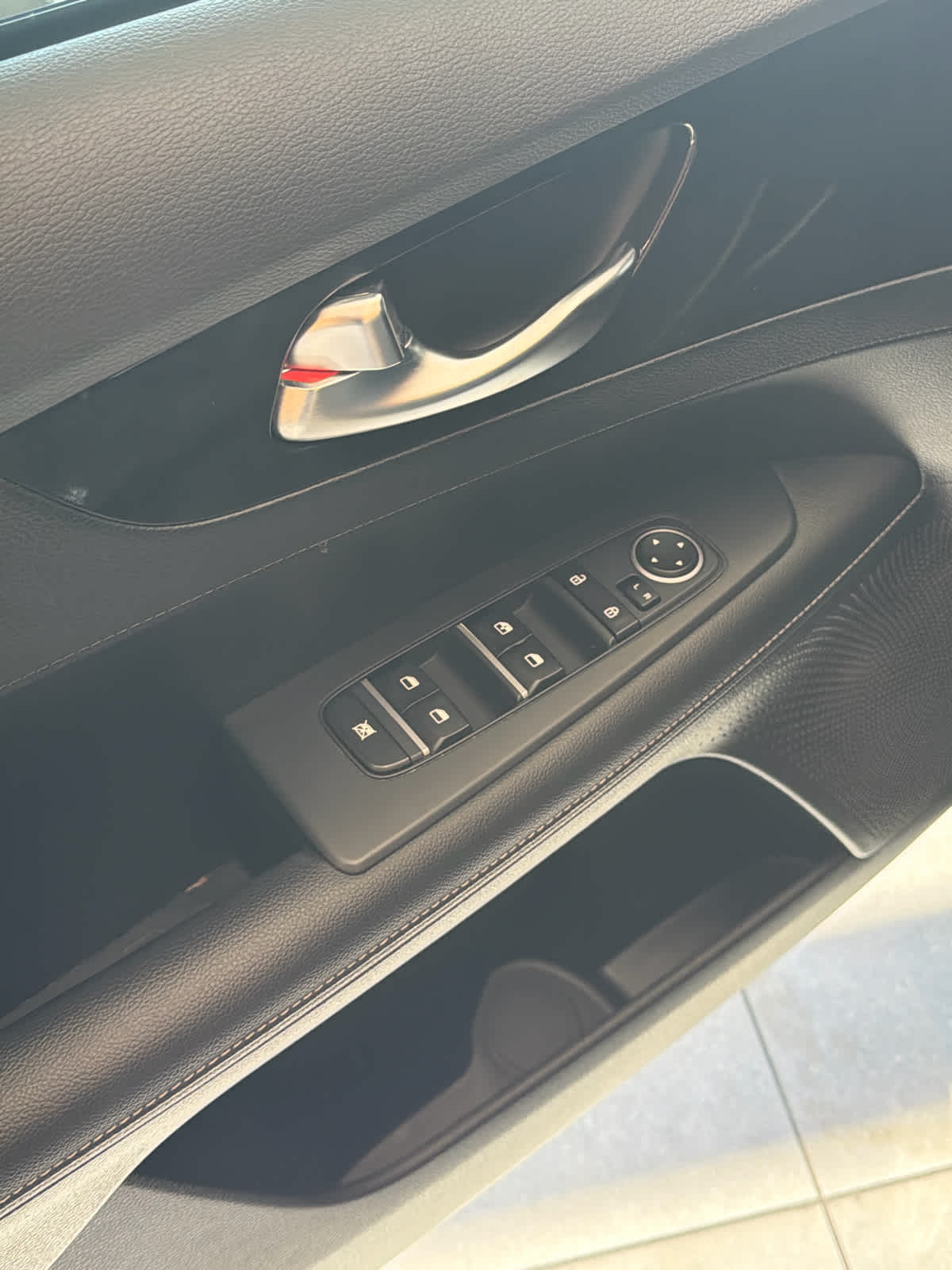 2024 Kia Forte photo 12 of 29