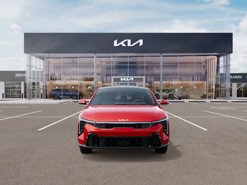 2025 Kia K4 photo 2 of 27