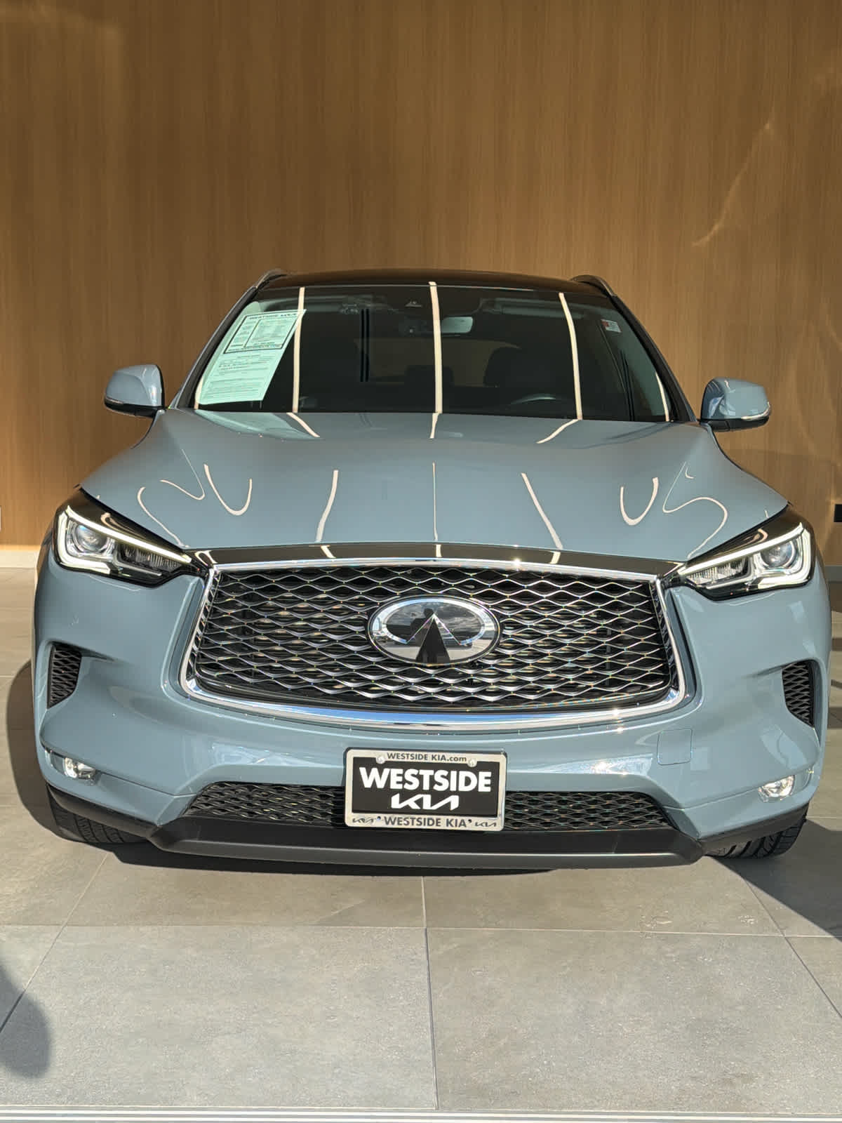 2024 INFINITI QX50 photo 6 of 38