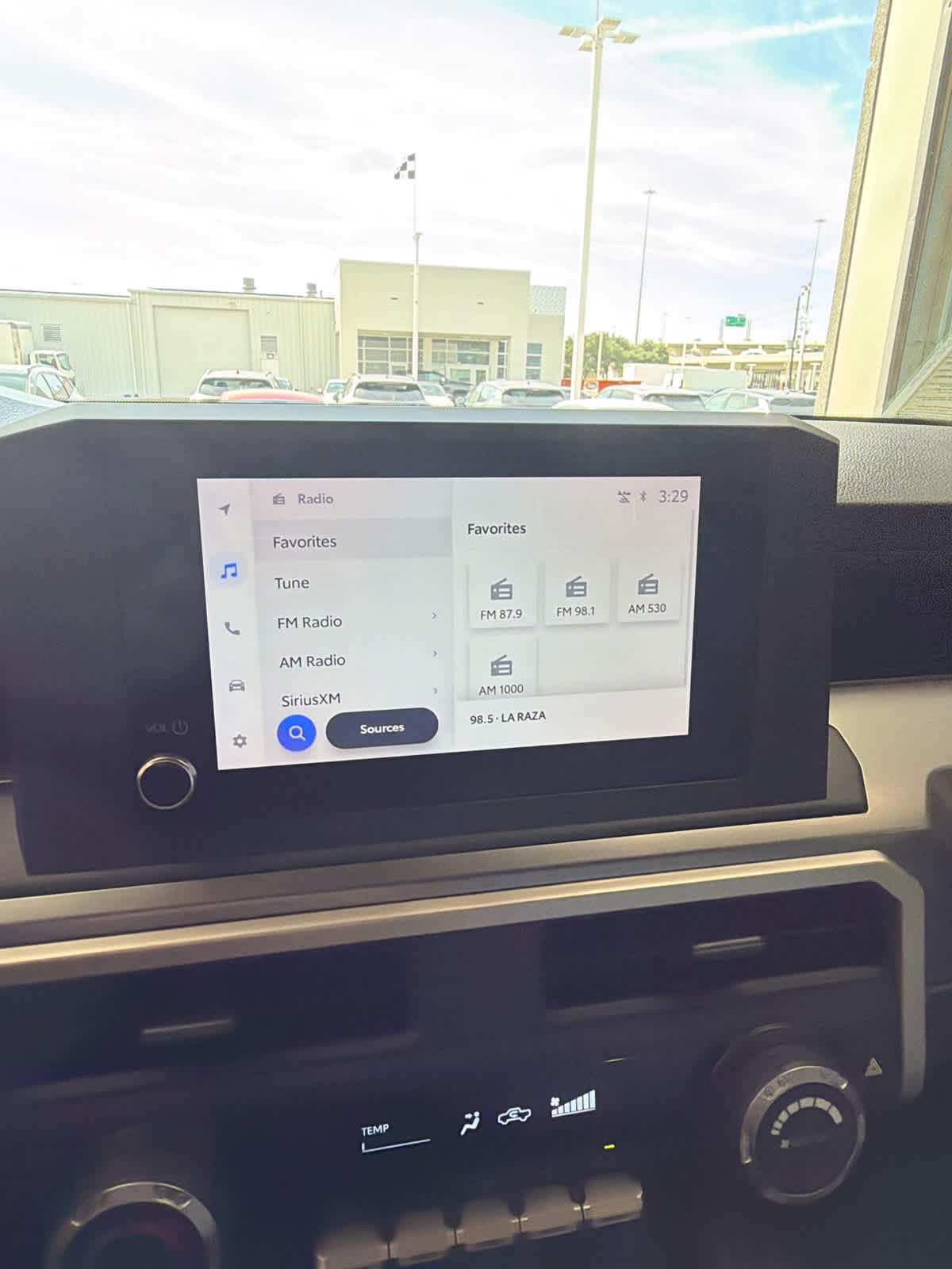 2025 Toyota Tacoma photo 21 of 31