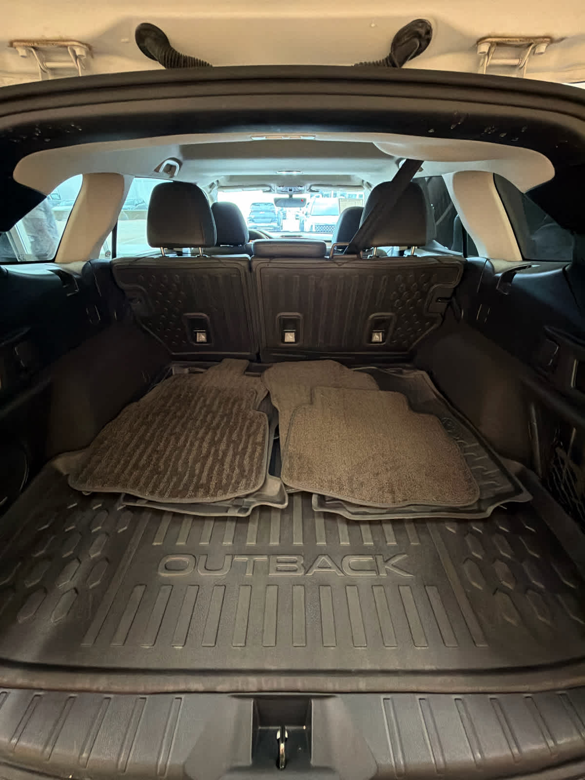 2023 Subaru Outback photo 30 of 36
