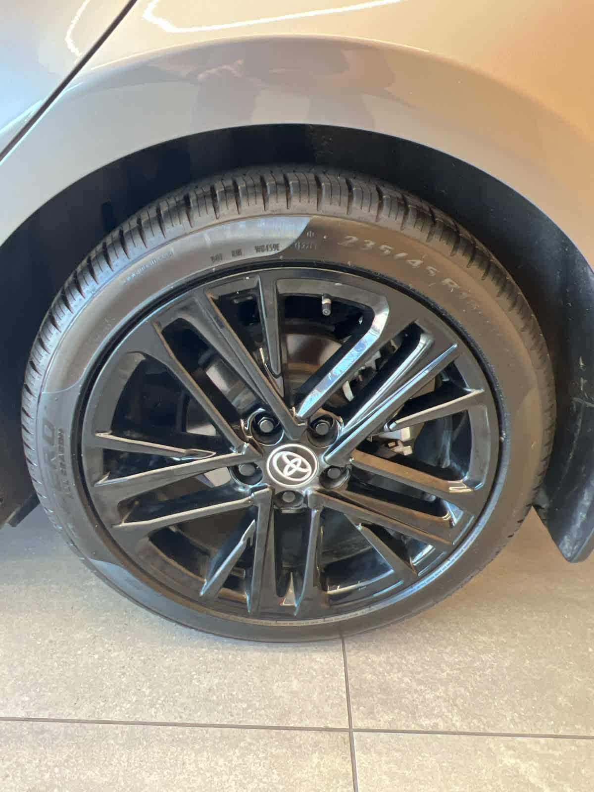 2025 Toyota Camry SE - 9