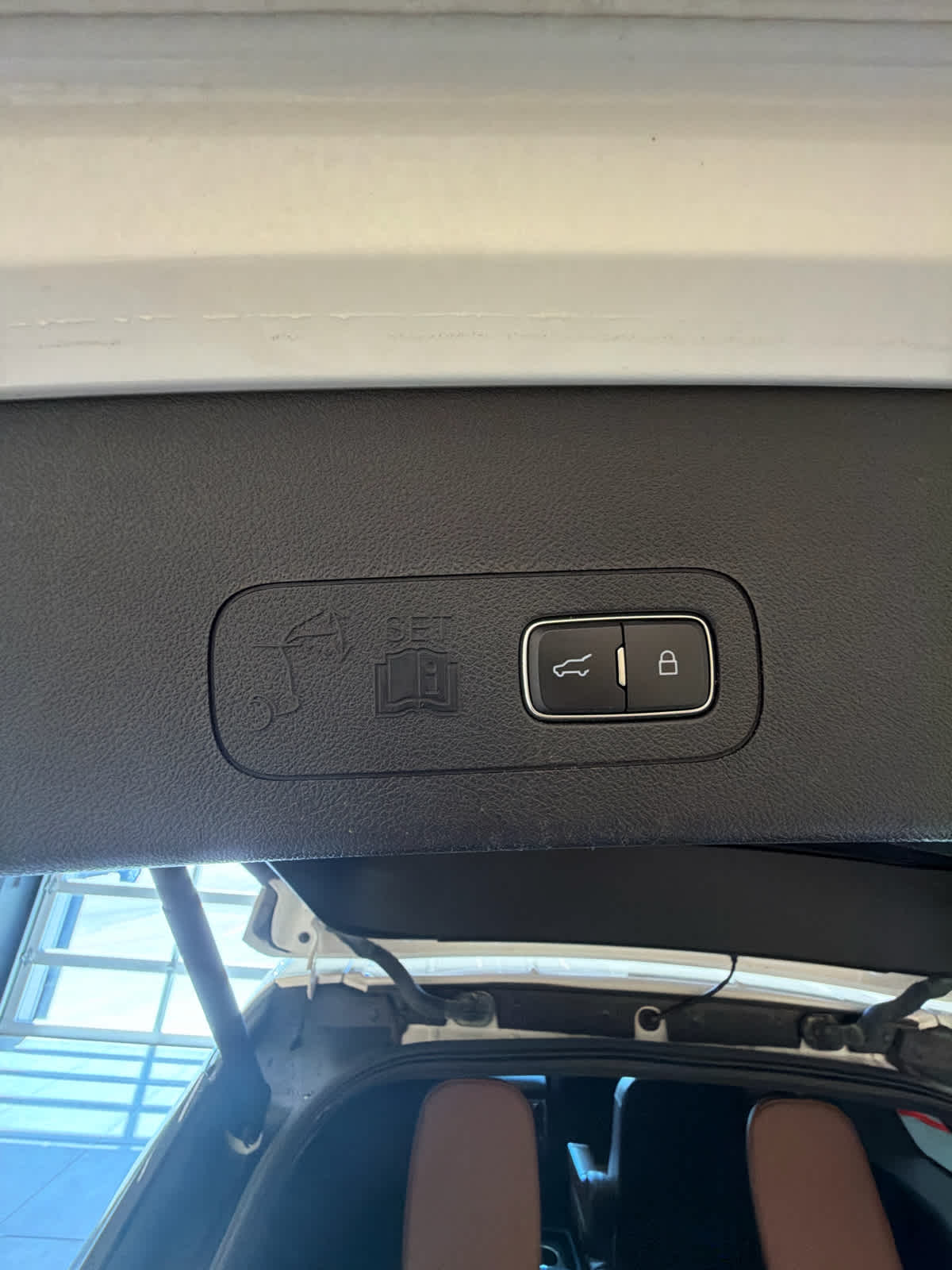 2022 Lincoln Aviator Reserve Pristine White Metallic Tri-Coat at Beck & Masten Kia
