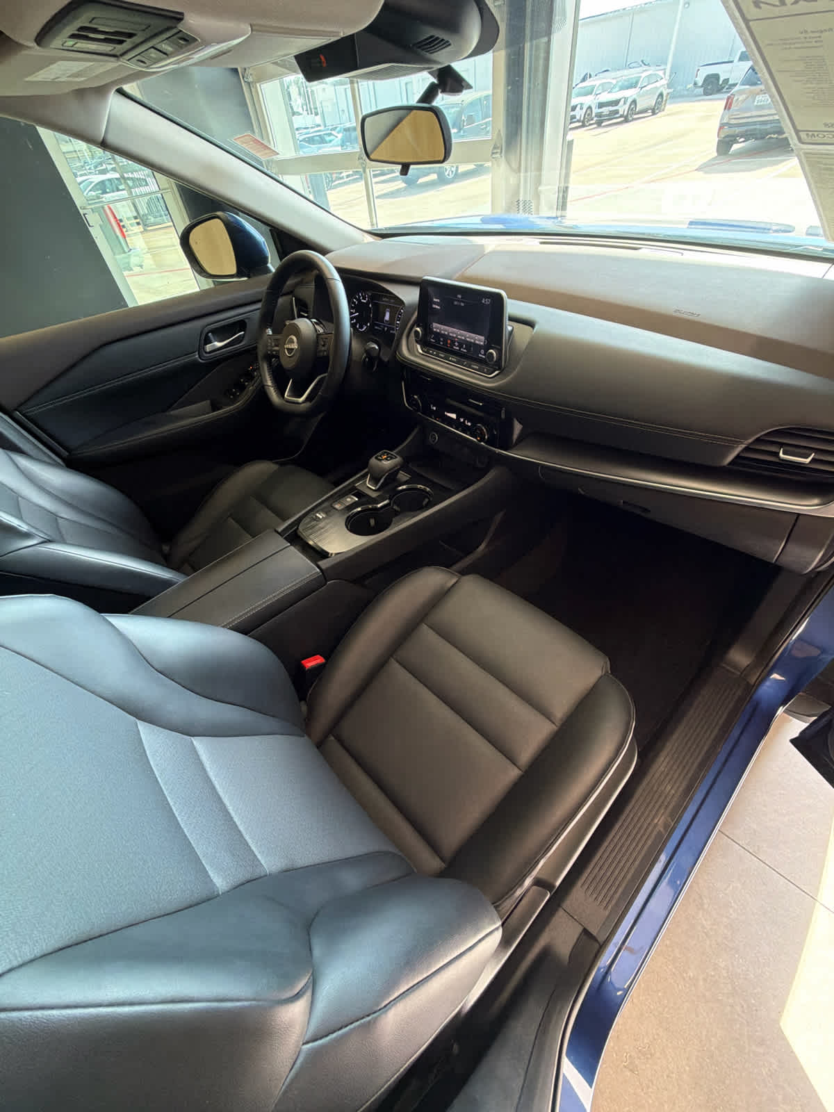 2022 Nissan Rogue photo 34 of 34
