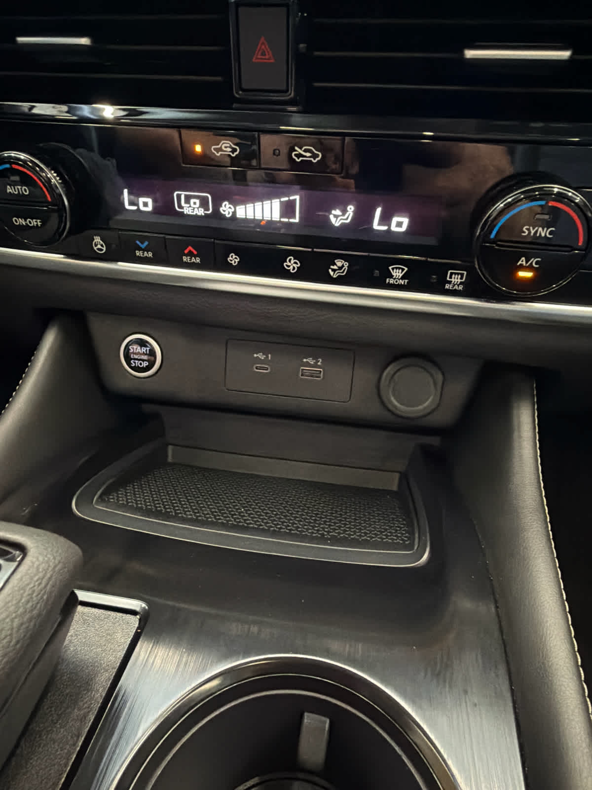 2023 Nissan Rogue photo 25 of 41