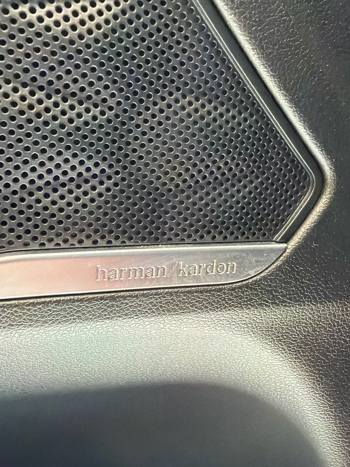2022 Hyundai Santa Fe photo 15 of 40