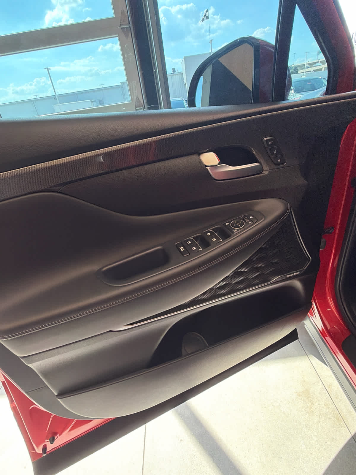 2022 Hyundai Santa Fe photo 16 of 40