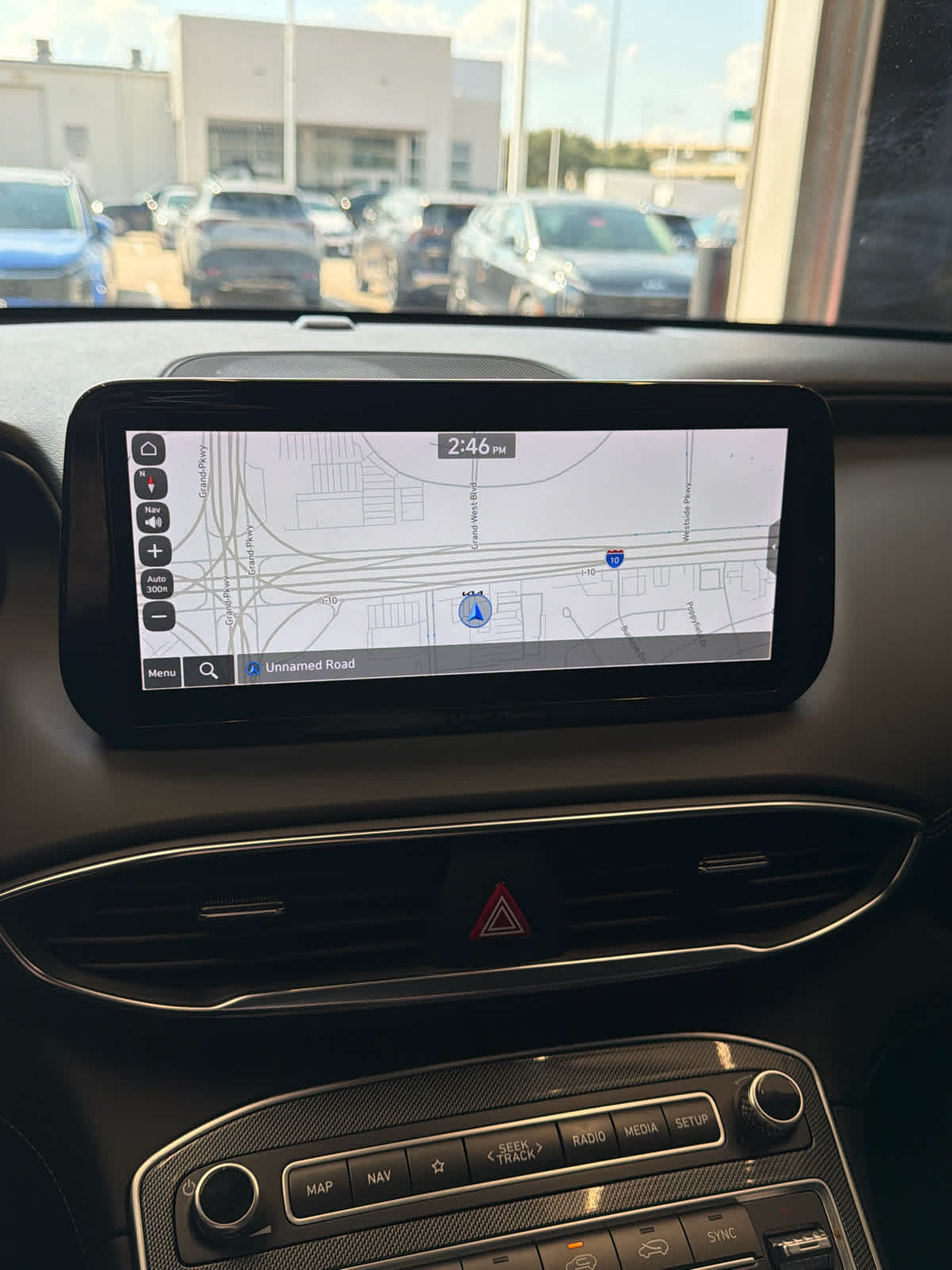 2022 Hyundai Santa Fe photo 24 of 40