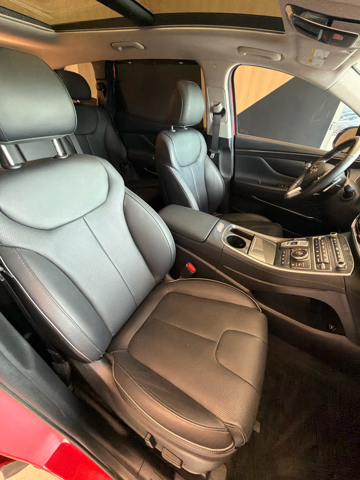 2022 Hyundai Santa Fe photo 37 of 40
