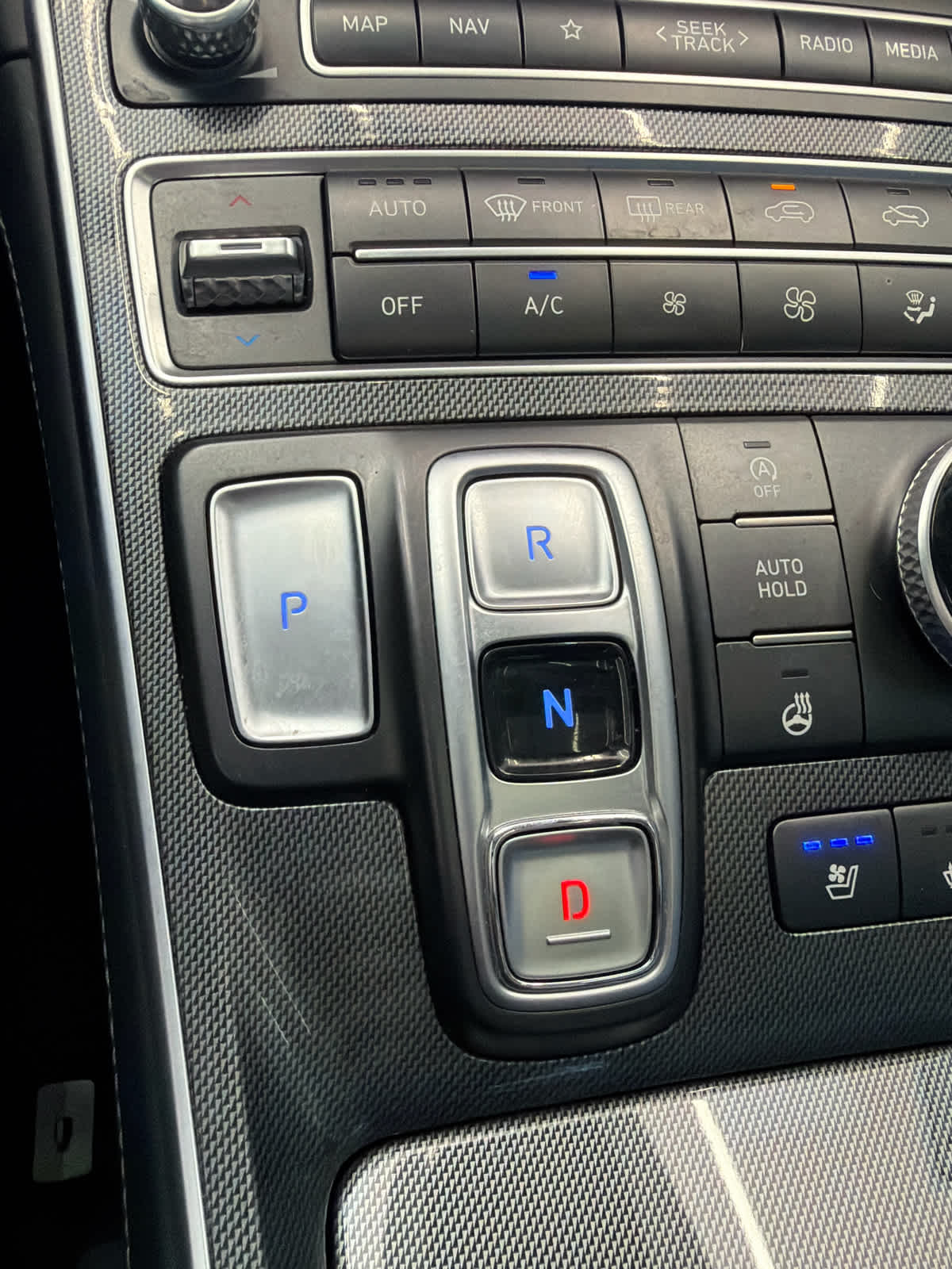 2022 Hyundai Santa Fe photo 40 of 40
