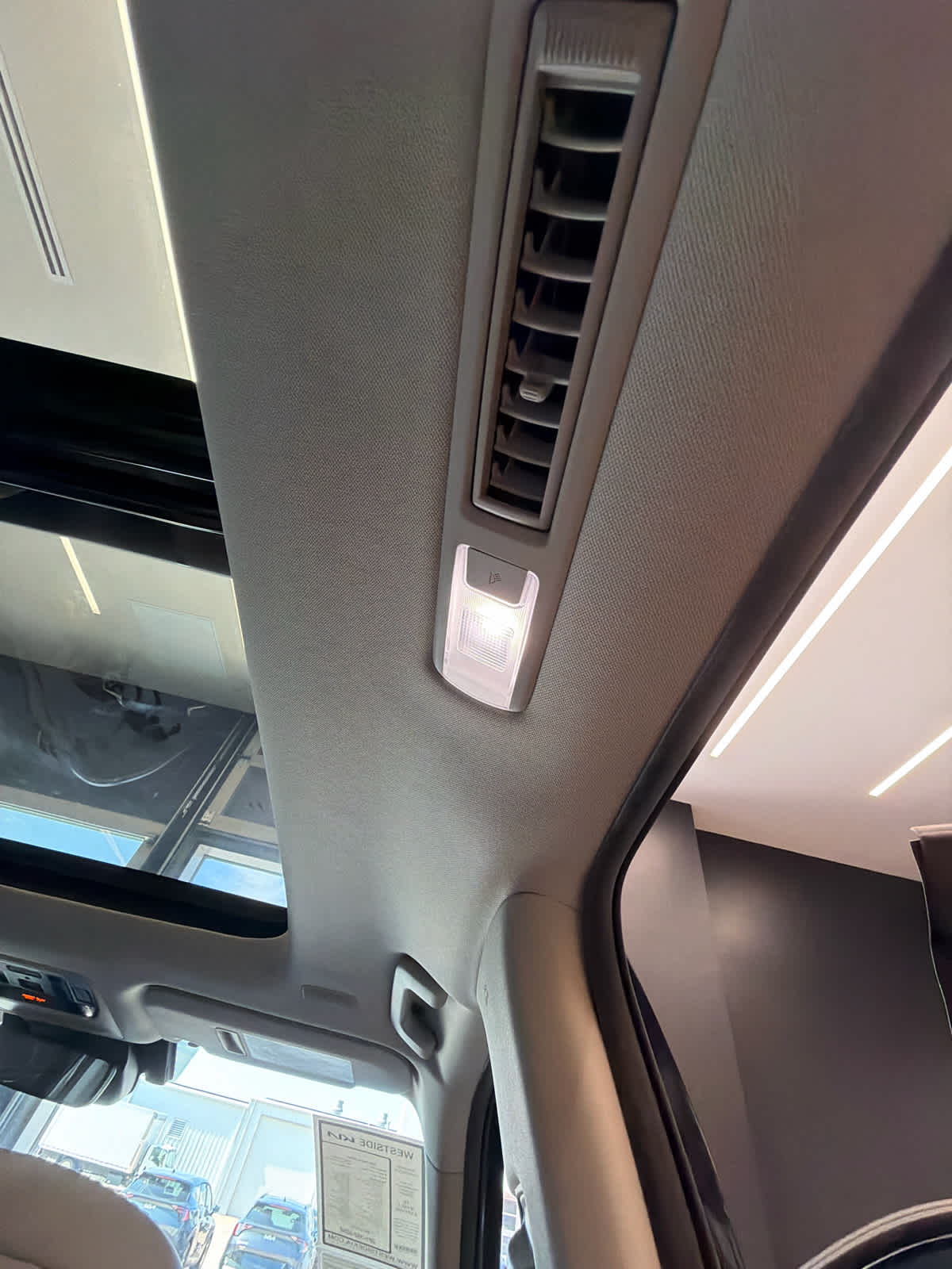 2024 Toyota Grand Highlander photo 37 of 37