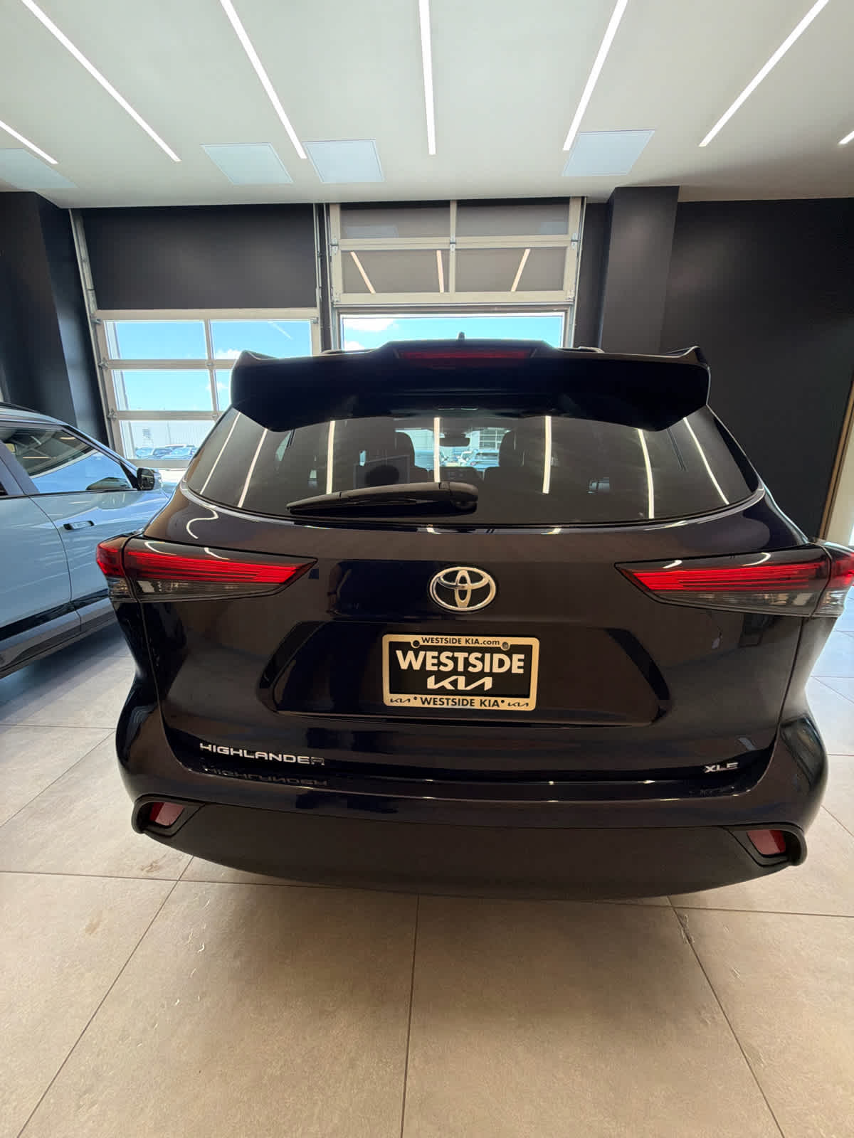 2022 Toyota Highlander XLE Blueprint at Group 1 Toyota Southwest