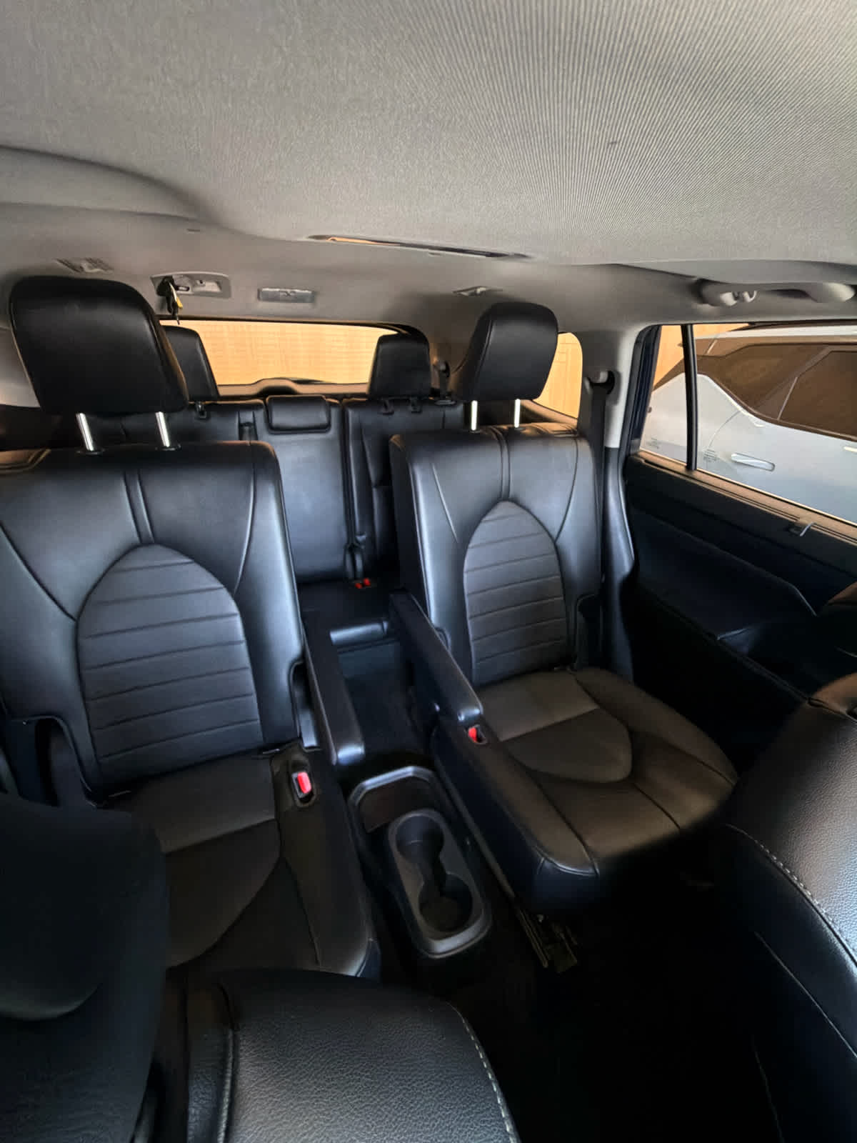 2022 Toyota Highlander XLE Blueprint at Group 1 Toyota Southwest