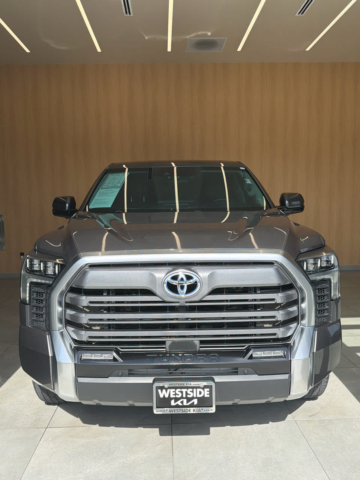 2024 Toyota Tundra Limited Hybrid - 5