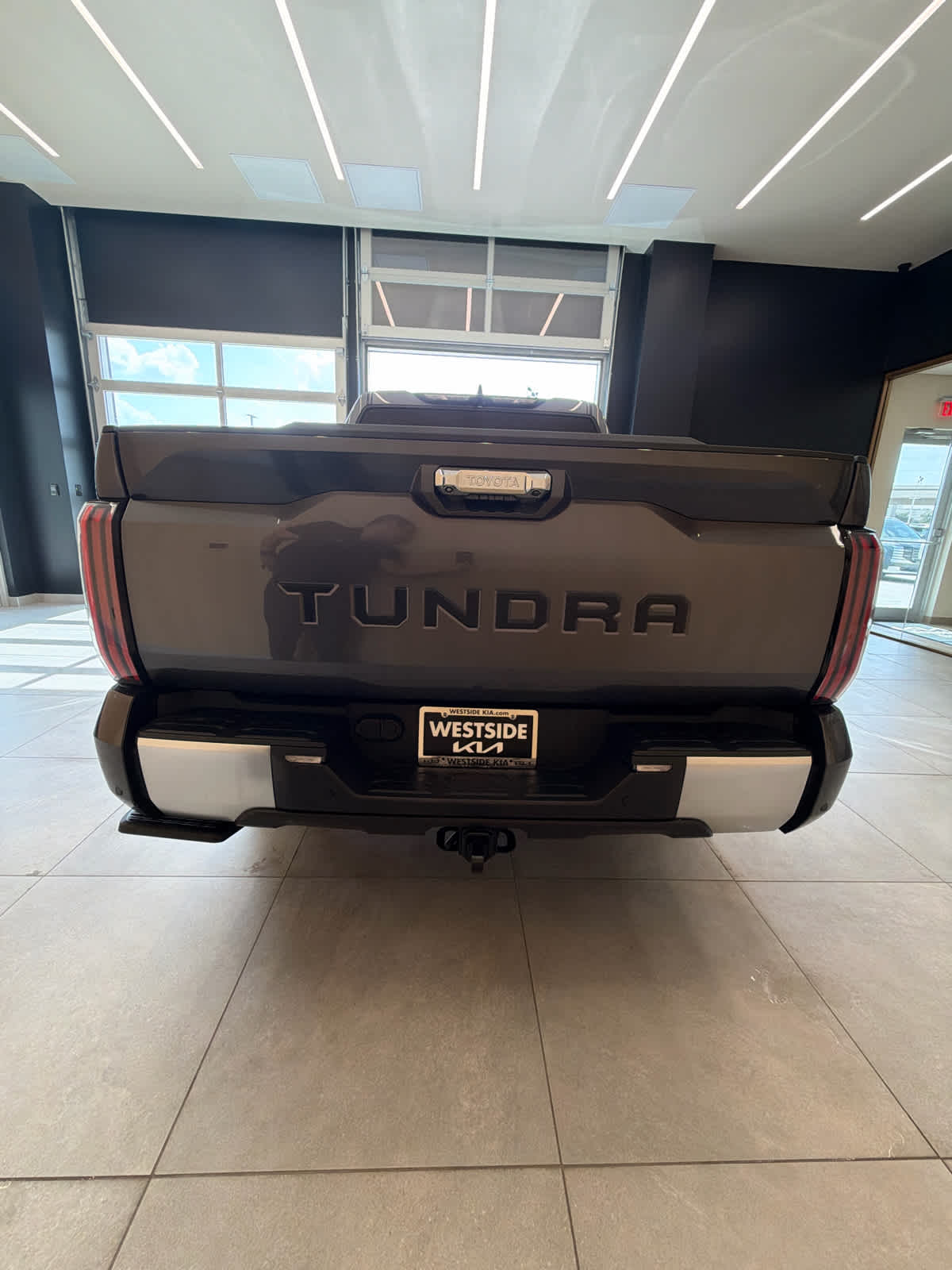 2024 Toyota Tundra Limited Hybrid - 7