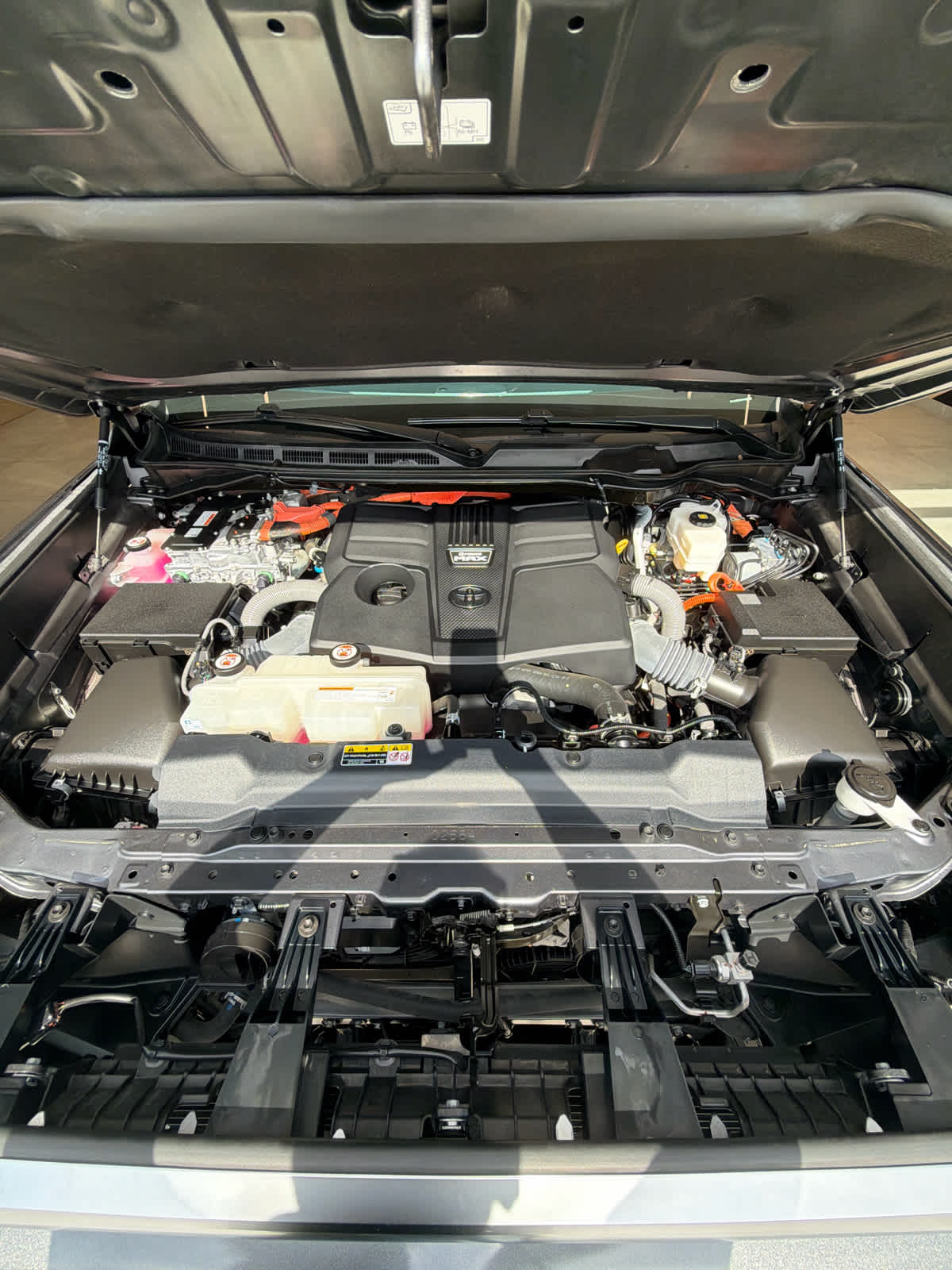 2024 Toyota Tundra Limited Hybrid - 9