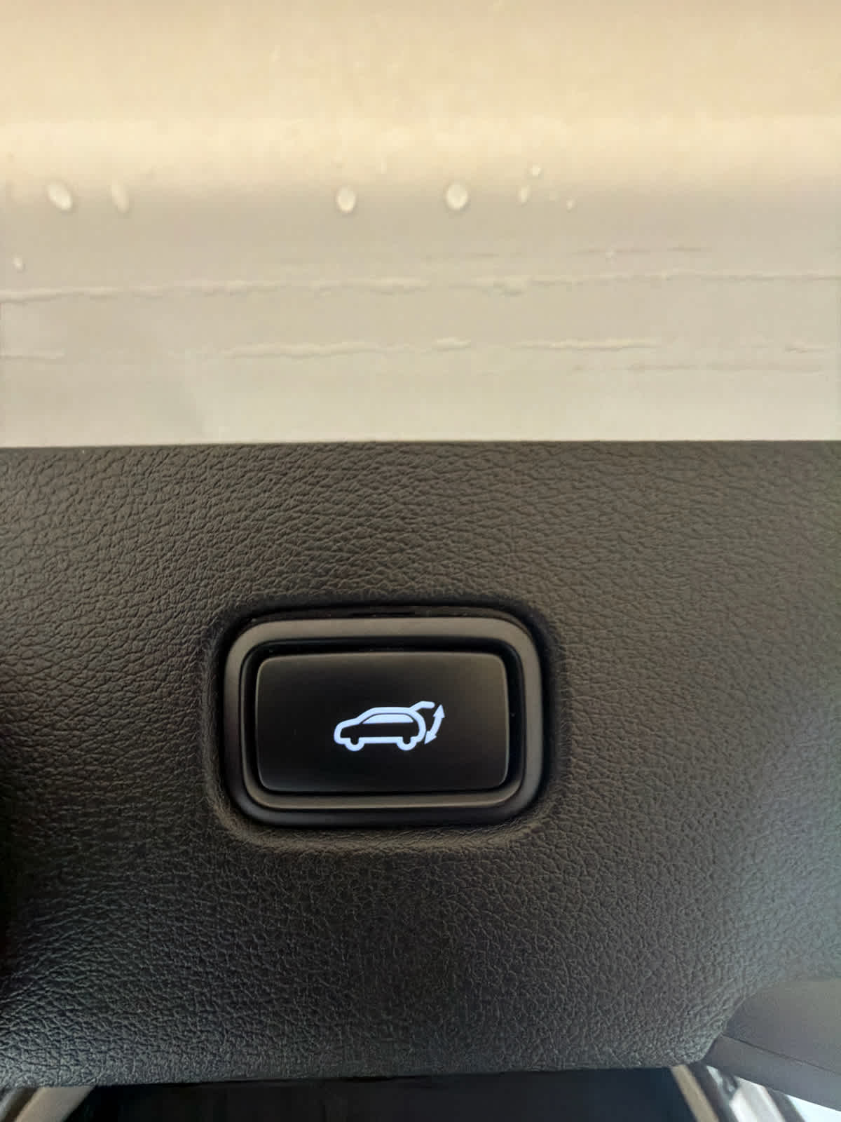 2024 Kia Sportage SX-Prestige Glacial White Pearl at Lone Star Chevrolet