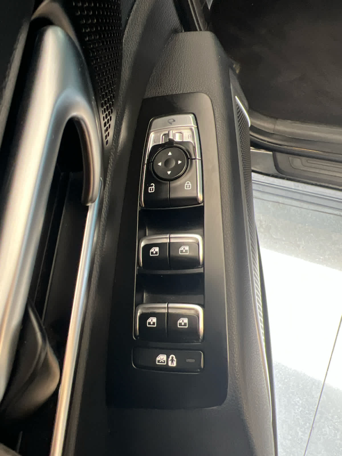 2022 Kia Telluride EX Ebony Black at Westside Kia