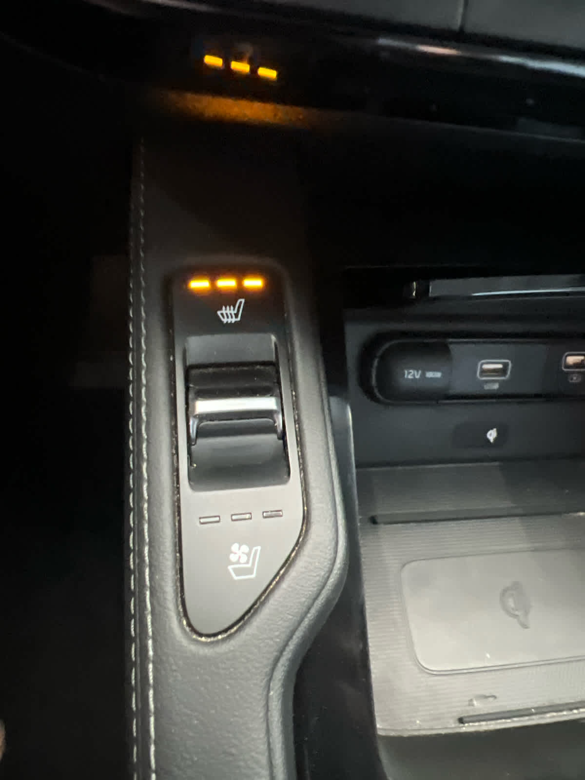 2022 Kia Telluride EX Ebony Black at Westside Kia