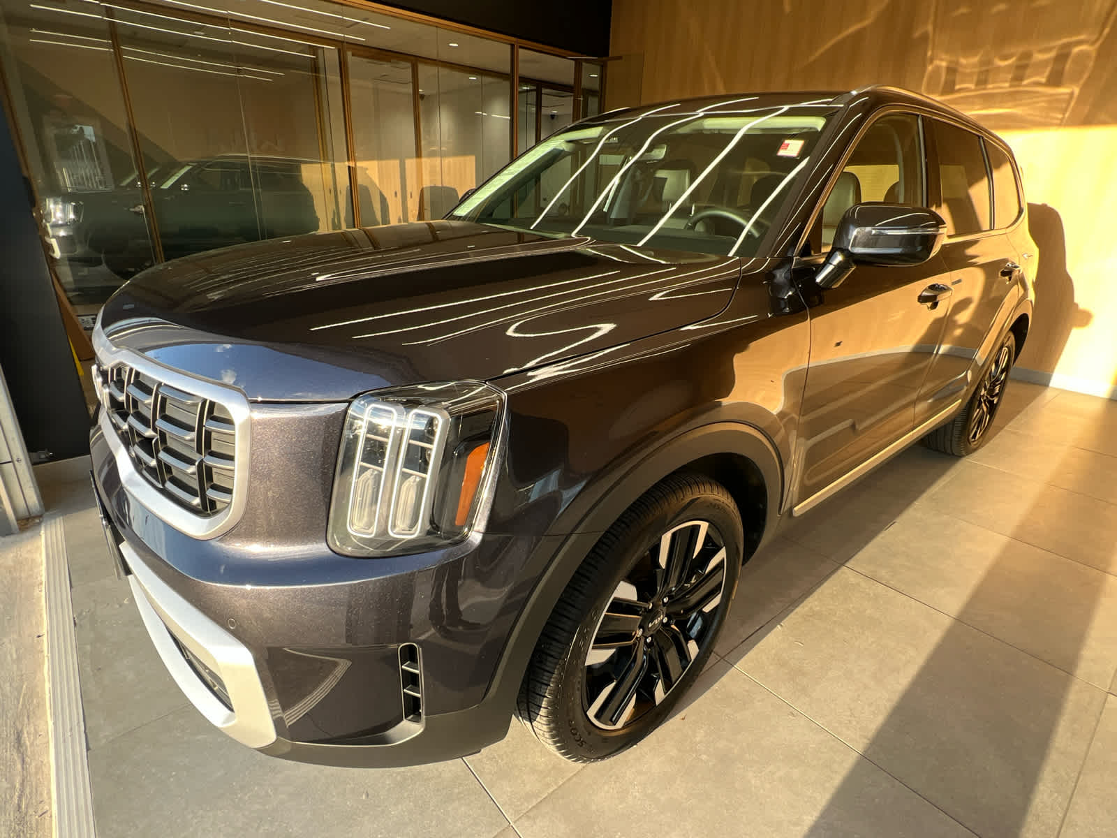 2025 Kia Telluride SX - 1