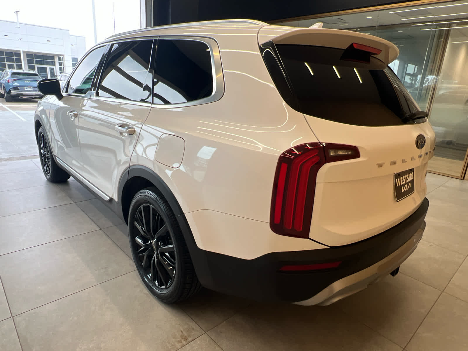 2021 Kia Telluride SX Snow White Pearl at AutoNation USA Katy