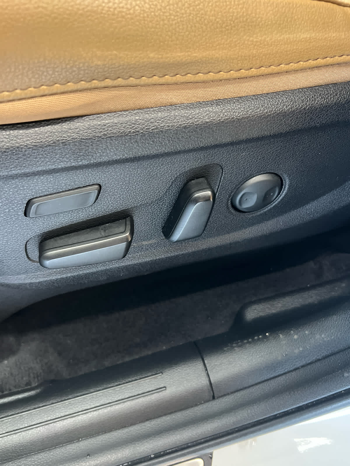 2021 Kia Telluride SX Snow White Pearl at AutoNation USA Katy