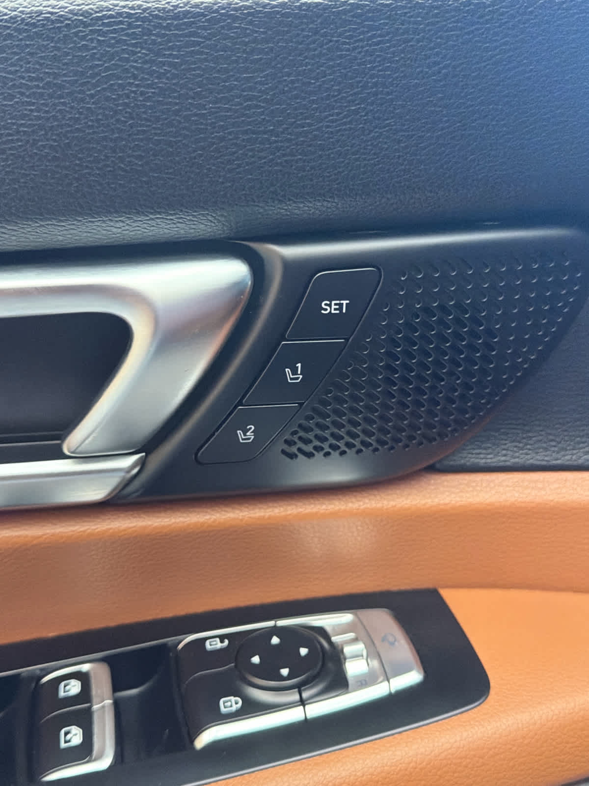 2024 Kia Telluride photo 13 of 45
