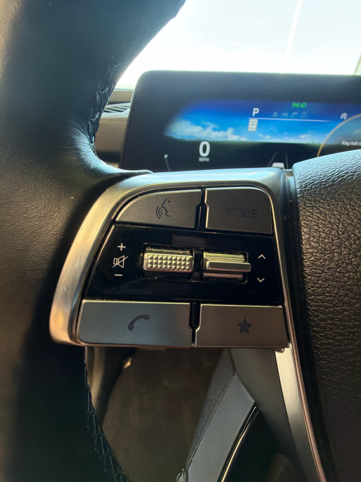 2024 Kia Telluride photo 20 of 45