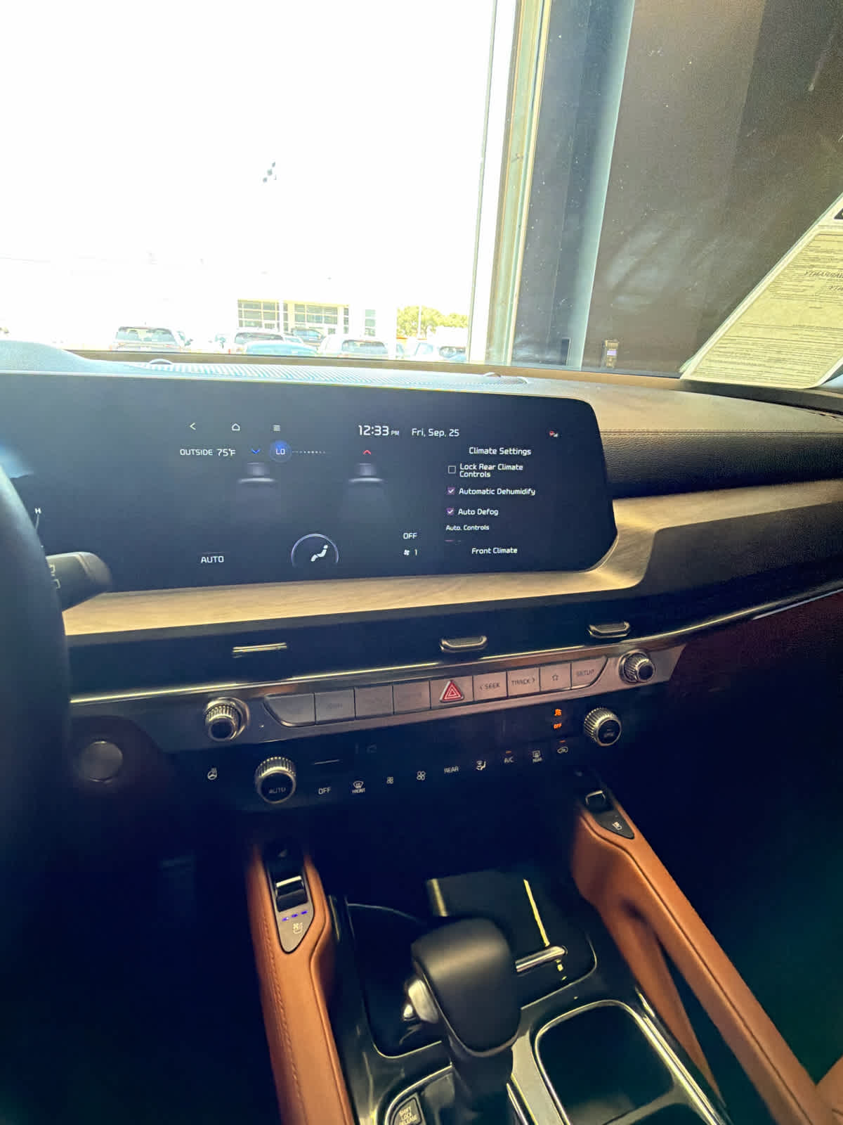 2024 Kia Telluride photo 27 of 45
