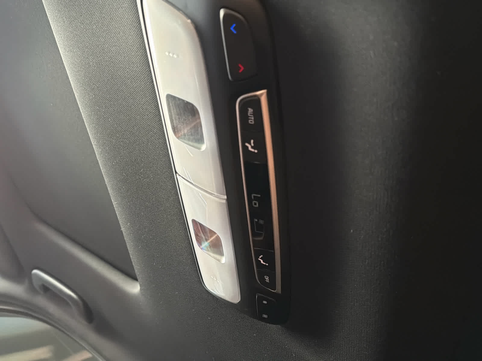 2024 Kia Telluride photo 38 of 45