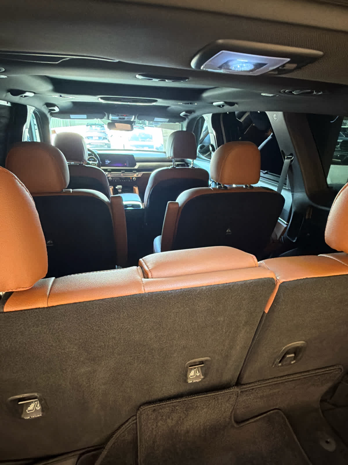 2024 Kia Telluride photo 40 of 45