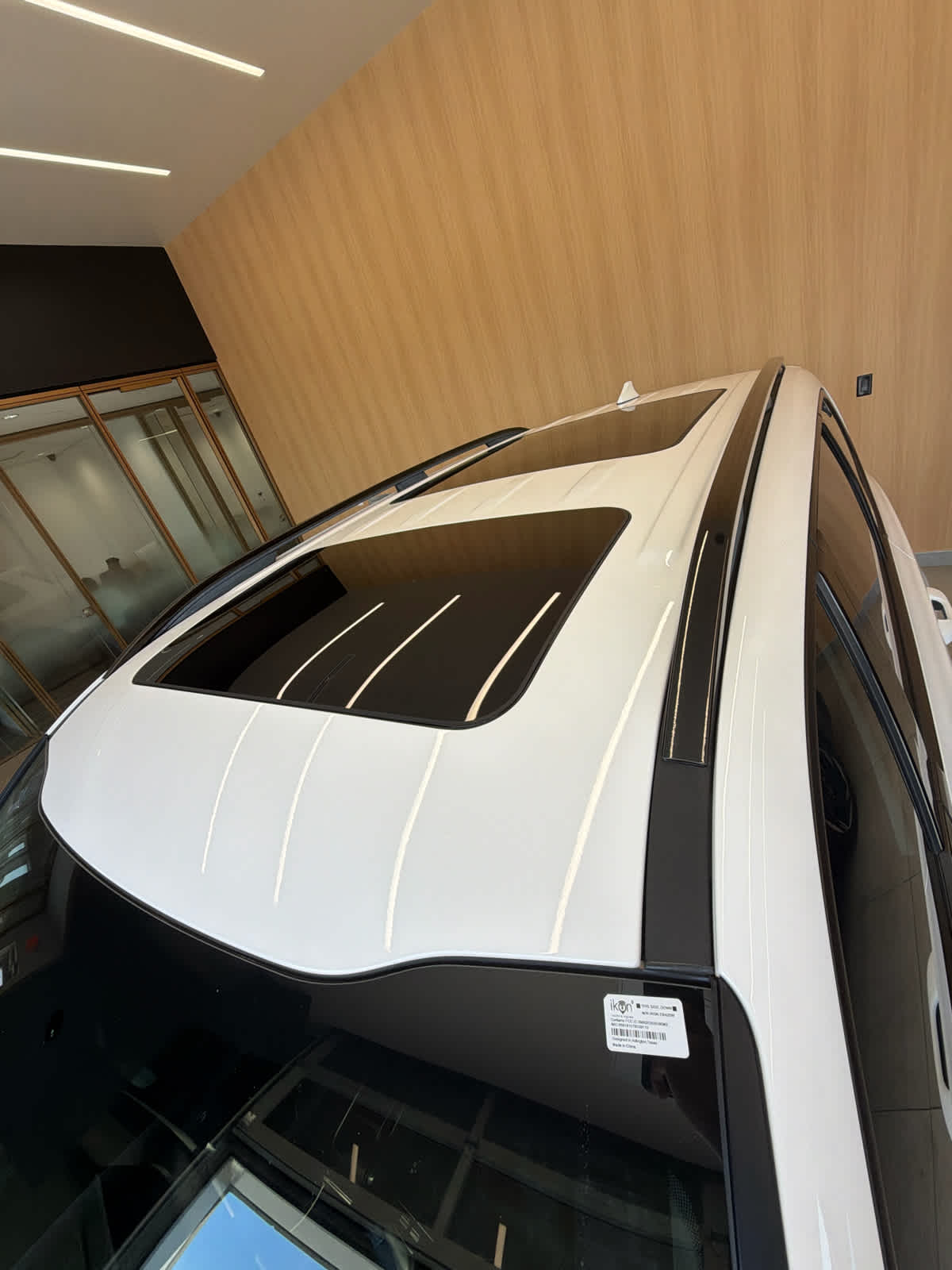 2024 Kia Telluride photo 9 of 46