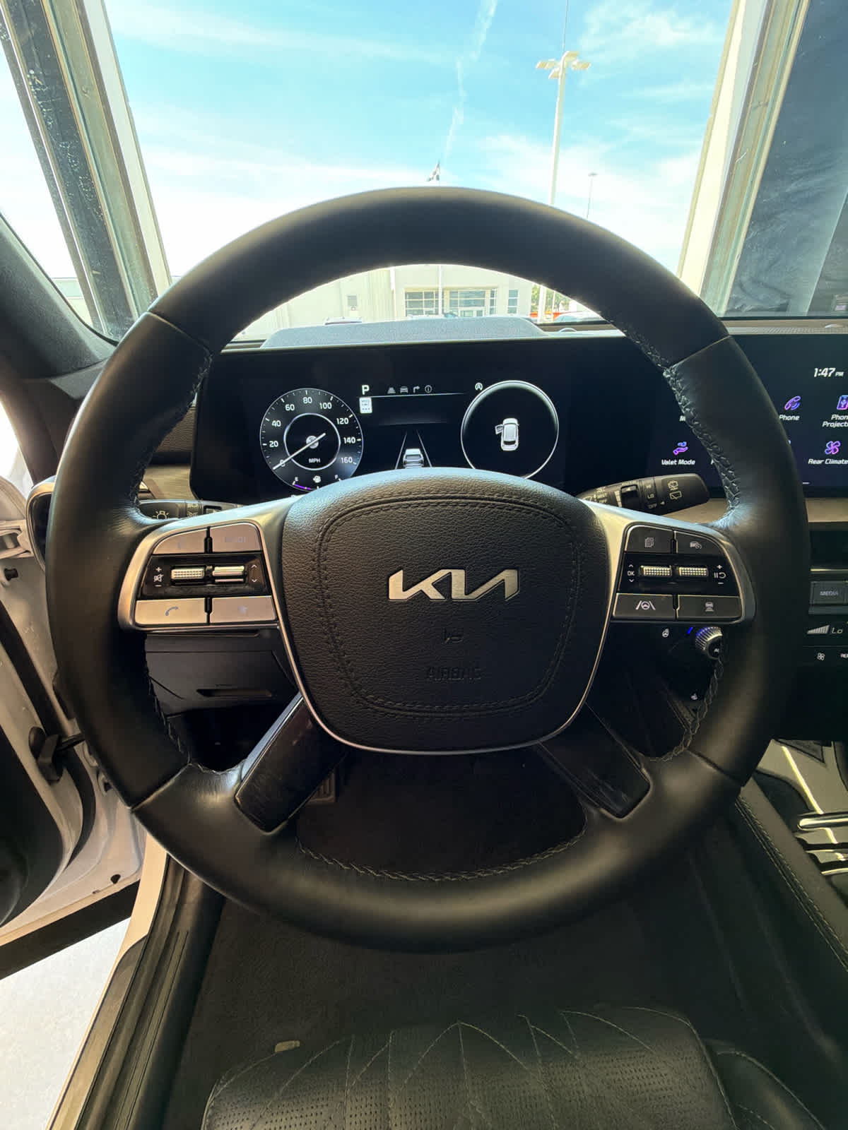 2024 Kia Telluride photo 18 of 46