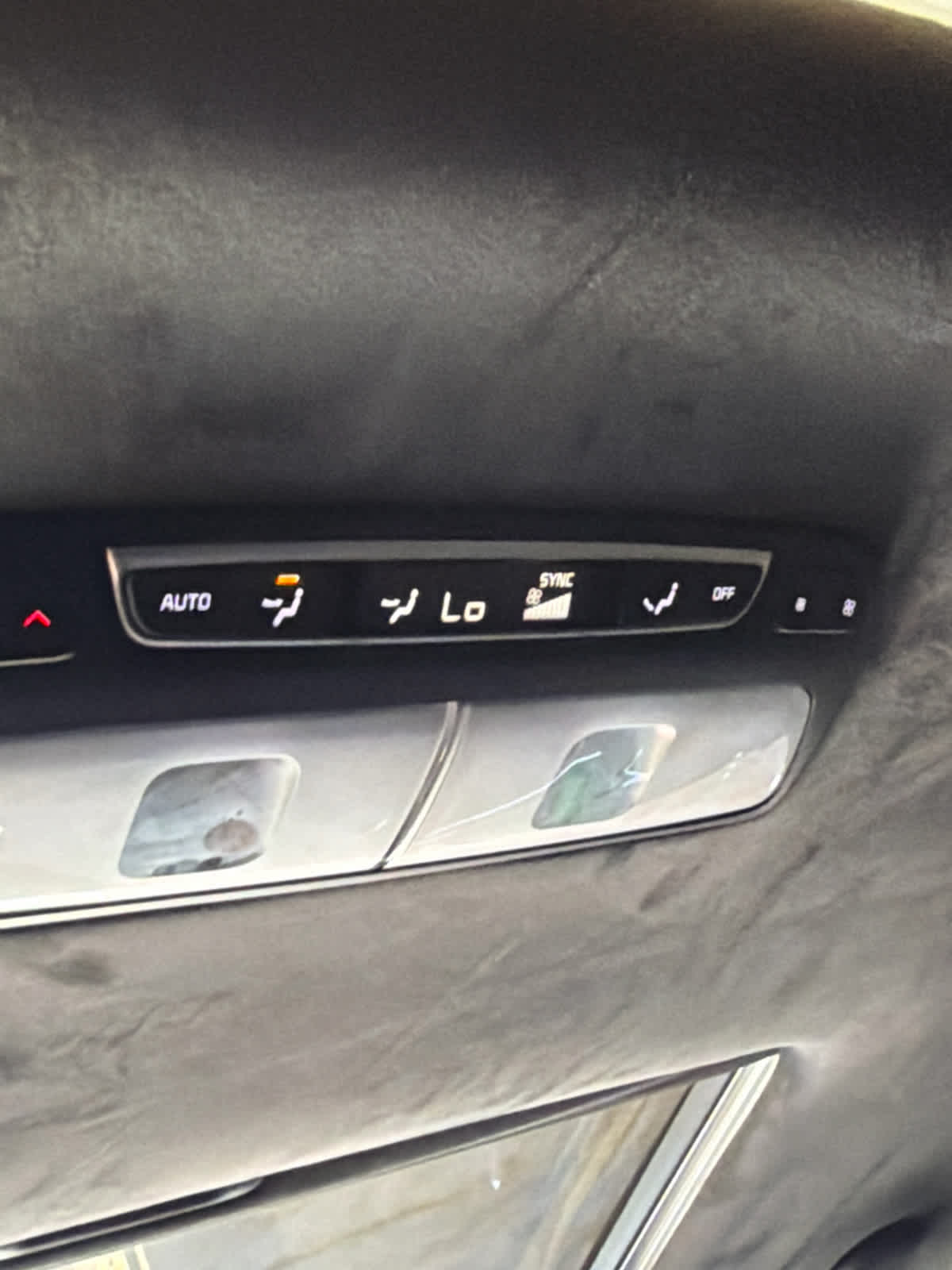 2024 Kia Telluride photo 36 of 46