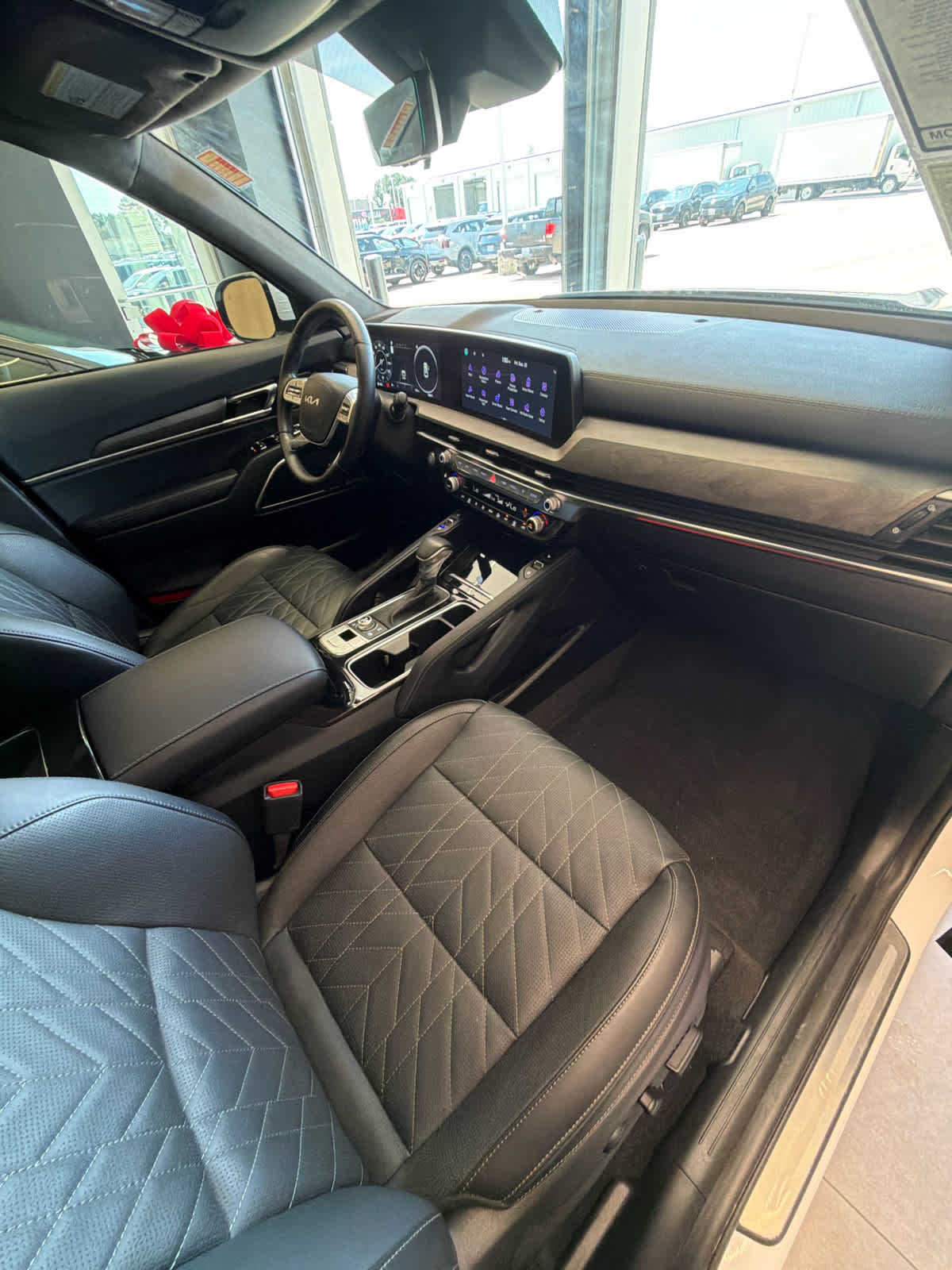 2024 Kia Telluride photo 45 of 46