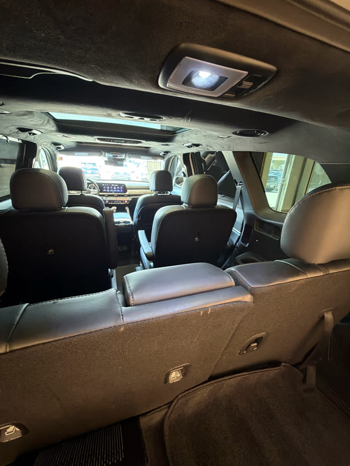 2024 Kia Telluride photo 42 of 46